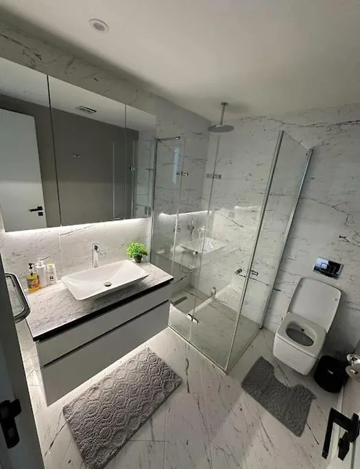 Apartamento Stylish Apt In Heart Of Sisli Floor 40 Istambul
